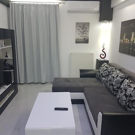 Route 77 Apartment เทสซาโลนิกิ ภายนอก รูปภาพ