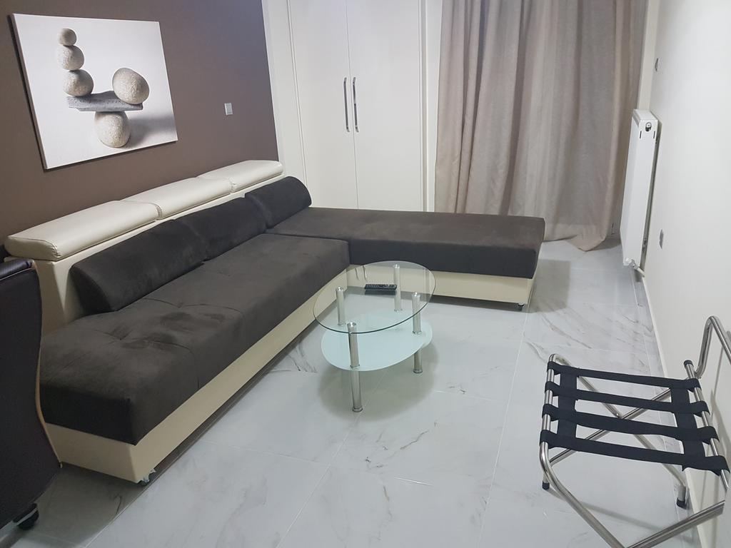 Route 77 Apartment เทสซาโลนิกิ ภายนอก รูปภาพ