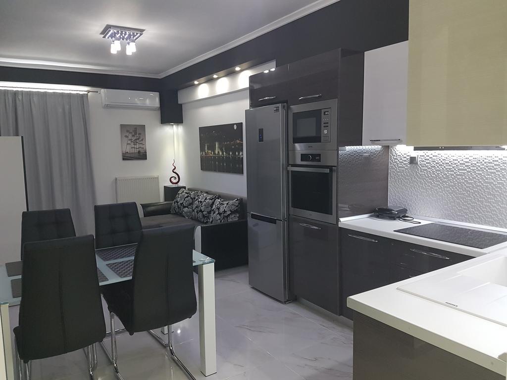 Route 77 Apartment เทสซาโลนิกิ ภายนอก รูปภาพ