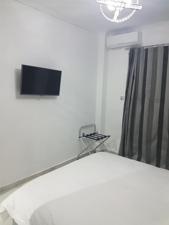 Route 77 Apartment เทสซาโลนิกิ ภายนอก รูปภาพ