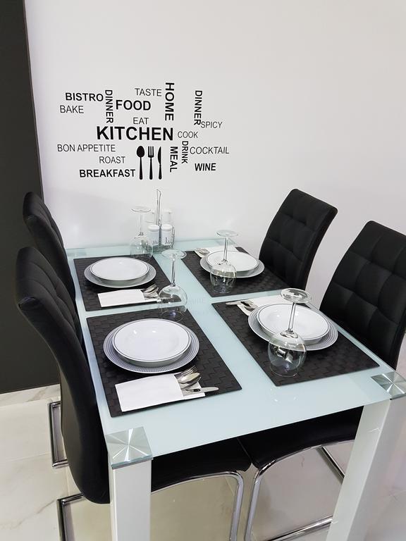 Route 77 Apartment เทสซาโลนิกิ ภายนอก รูปภาพ